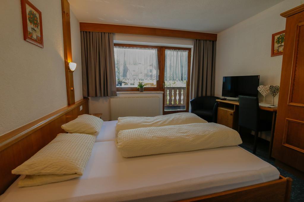 Hotel Tia Apart Kaunertal Pokój zdjęcie